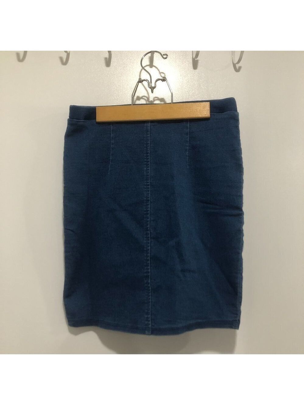 5 for $10 Ladies Iris stretch denim skirt Size S-M
